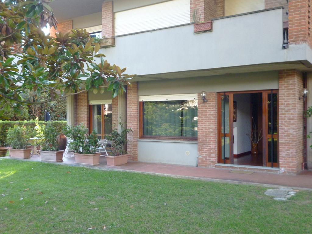 Il Geranio Villa Tirrenia Buitenkant foto